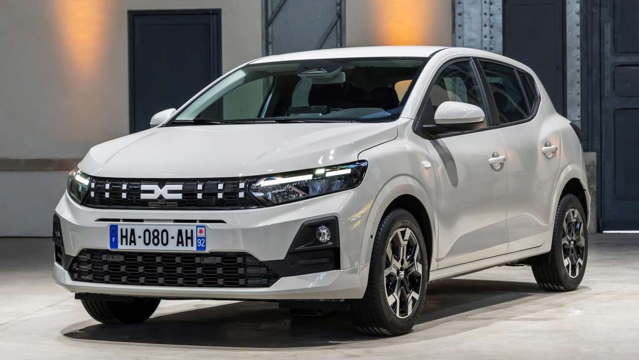 A Christmas miracle! New Dacia Sandero facelift will be cheaper than the current car | Auto Express